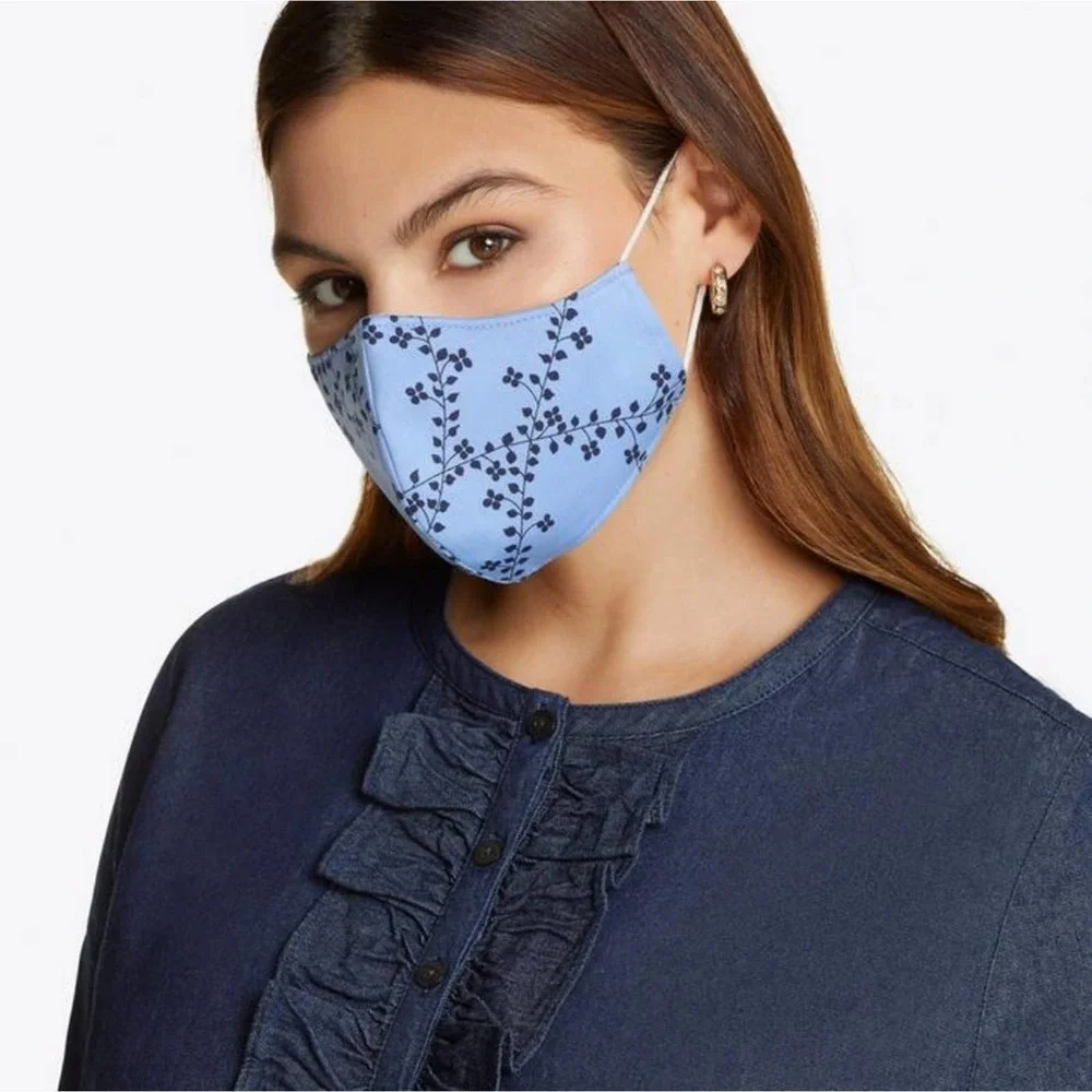 Draper James Face Mask Clover Vines Blue NWT